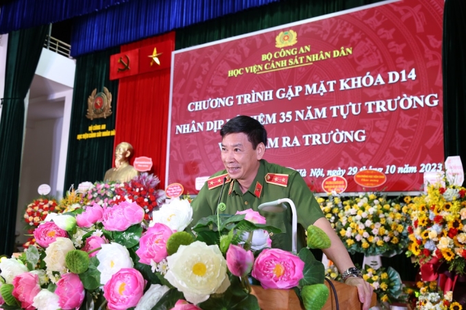 Trung tướng, GS.TS Trần Minh Hưởng, Giám đốc Học viện CSND trân trọng cảm ơn và tiếp thu ý kiến chỉ đạo của đồng chí Thứ trưởng Lê Quốc Hùng