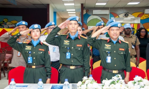 Ba cán bộ Công an Việt Nam nhận Huy chương Gìn giữ hòa bình Liên Hợp Quốc