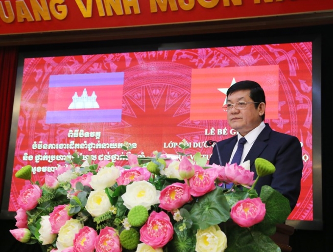 Ngài Bun Heng, Tham tán Đại sứ quán Vương quốc Campuchia tại Việt Nam phát biểu tại Chương trình