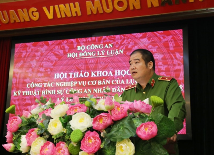 Thiếu tướng, TS Chử Văn Dũng -  Phó Giám đốc Học viện phát biểu chỉ đạo tại Hội thảo