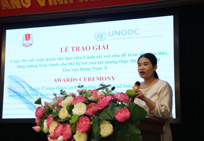 Bà Nguyễn Nguyệt Minh - Phụ trách Văn phòng UNODC Việt Nam phát biểu tại buổi lễ