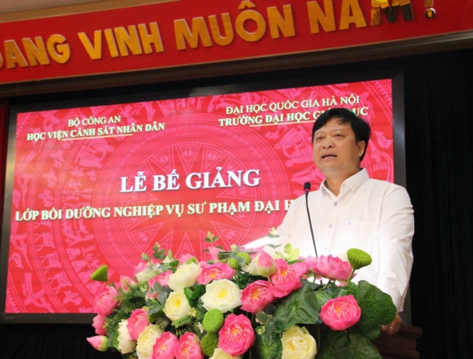 PGS.TS Phạm Mạnh Hà, Giám đốc Trung tâm hợp tác đào tạo và bồi dưỡng, Trường Đại học Giáo dục - ĐHQGHN đánh giá kết quả học tập của 59 học viên
