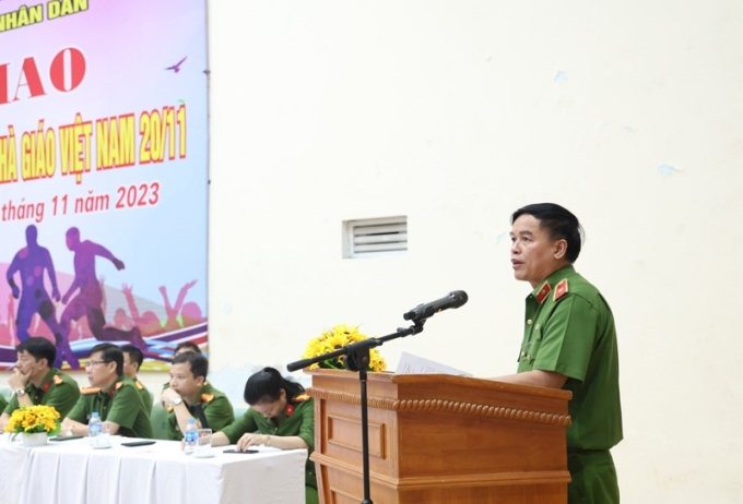 Thiếu tướng, GS.TS Nguyễn Đắc Hoan - Phó Giám đốc Học viện tuyên bố khai mạc Hội thao