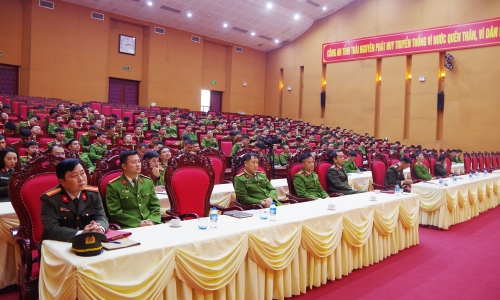 Khai giảng lớp bồi dưỡng kiến thức pháp luật, nghiệp vụ cho lực lượng Cảnh sát điều tra tội phạm về ma túy Công an tỉnh Thái Nguyên