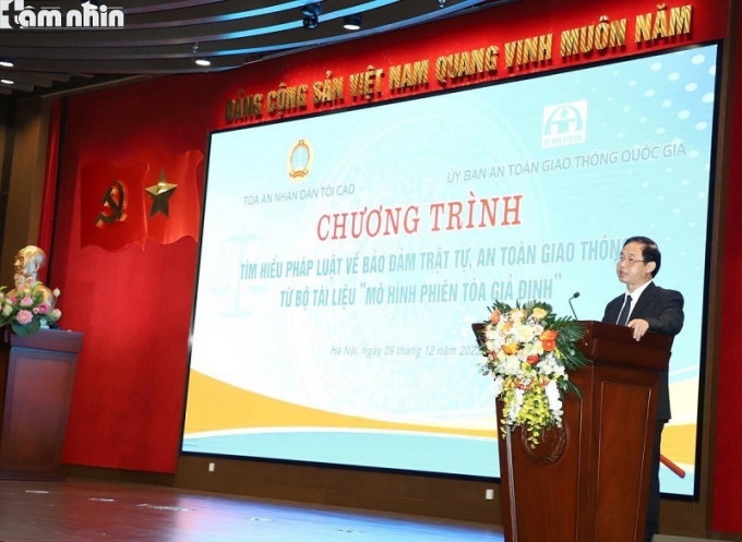 Thẩm phán TANDTC Nguyễn Biên Thùy phát biểu khai mạc Chương trình