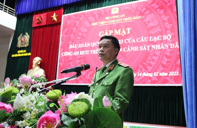 có Thiếu tướng, GS.TS Nguyễn Đắc Hoan, Phó Giám đốc Học viện phát biểu tại buổi gặp mặt