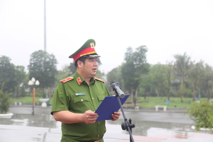 Thiếu tướng, TS Chử Văn Dũng, Phó Giám đốc Học viện phát biểu giao nhiệm vụ cho Văn phòng Học viện