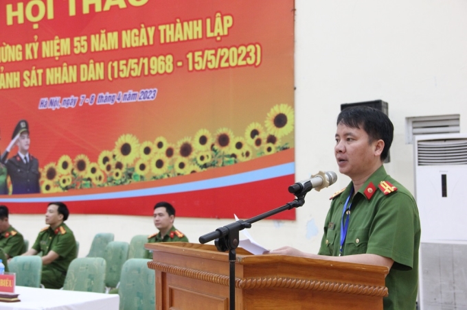 Thượng tá, PGS. TS Phan Văn Thịnh, Trưởng phòng CTĐ và CTCT báo cáo kết quả tổ chức Giải thi đấu thể thao