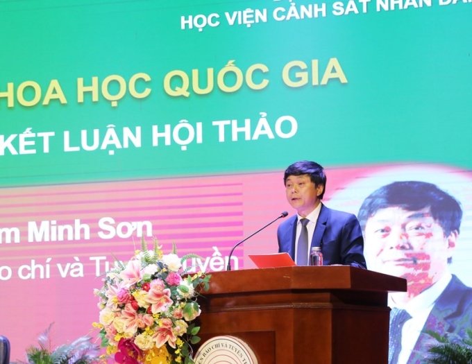 PGS.TS Phạm Minh Sơn, Giám đốc, Chủ tịch Hội đồng khoa học, Học viện Báo chí và Tuyên truyền phát biểu kết luận Hội thảo
