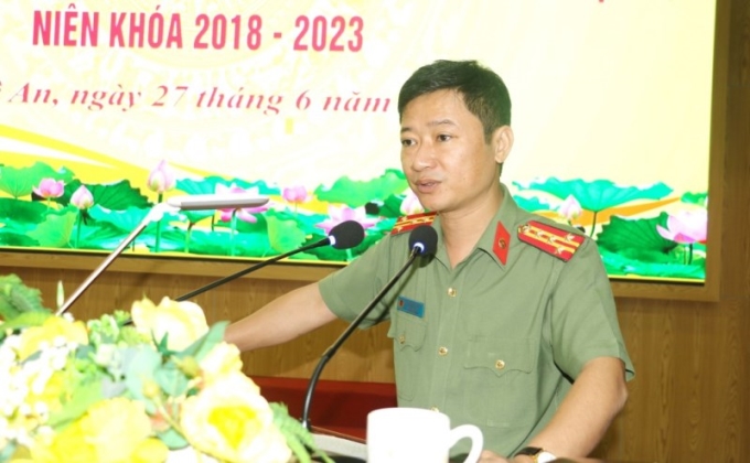 Đại tá Trần Ngọc Tuấn, Phó Giám đốc Công an tỉnh Nghệ An phát biểu tại buổi lễ