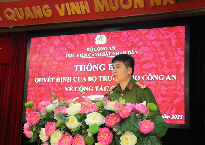Đại tá, PGS. TS Trần Hồng Quang phát biểu tại buổi lễ